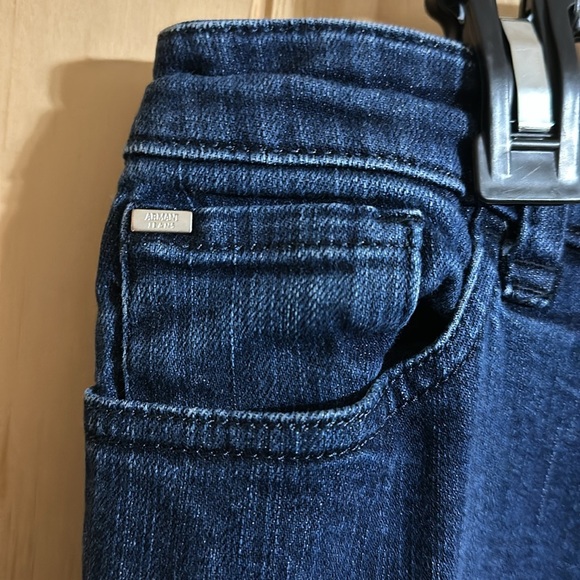 Armani J07 women’s Tulip regular fit - Picture 2 of 6